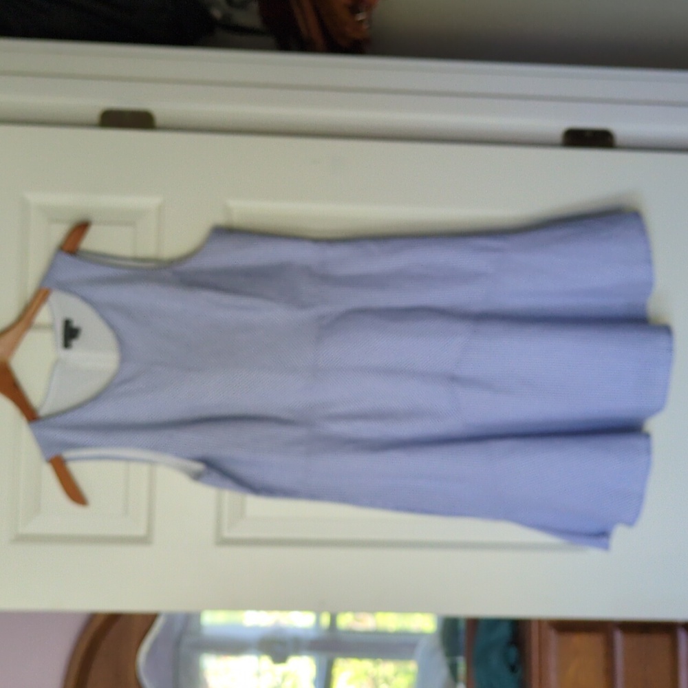 Nina Leonard sleeveless dress. Blue/white seersucker. Size 10.
